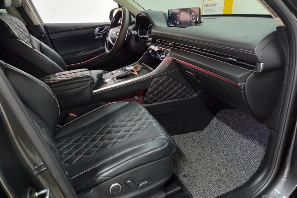 2021 Genesis GV80 с пробегом 61 494 км