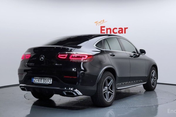 2021 Mercedes-Benz GLC с пробегом 65 978 км