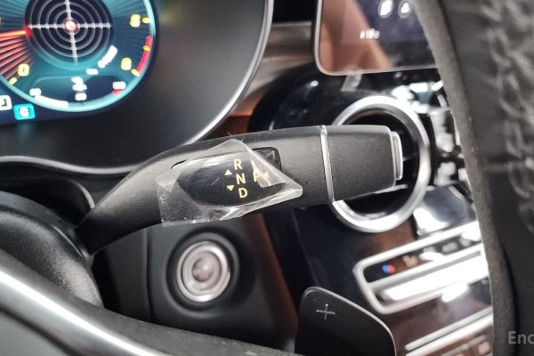 2021 Mercedes-Benz GLC с пробегом 65 978 км