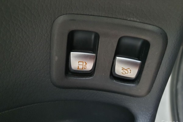 2022 Mercedes-Benz GLC с пробегом 54 897 км