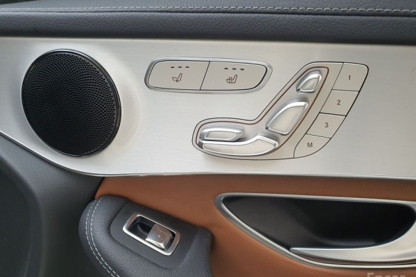 2022 Mercedes-Benz GLC с пробегом 54 897 км