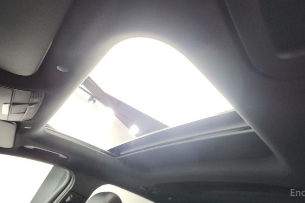 2021 Mercedes-Benz GLC с пробегом 82 821 км