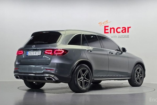 2022 Mercedes-Benz GLC с пробегом 71 551 км