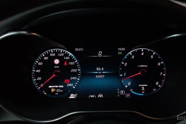 2021 Mercedes-Benz GLC с пробегом 40 097 км