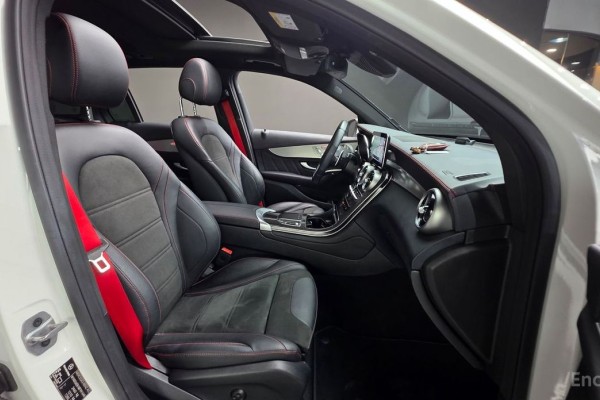 2021 Mercedes-Benz GLC с пробегом 40 097 км