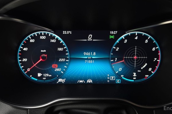 2022 Mercedes-Benz GLC с пробегом 71 551 км