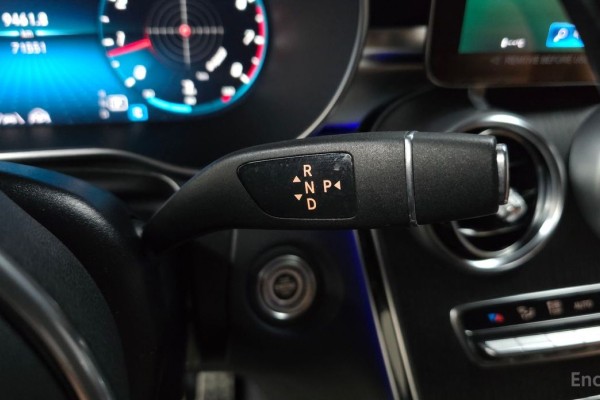 2022 Mercedes-Benz GLC с пробегом 71 551 км