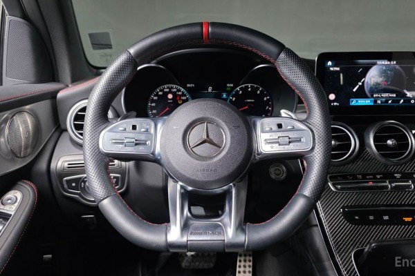2021 Mercedes-Benz GLC с пробегом 40 097 км