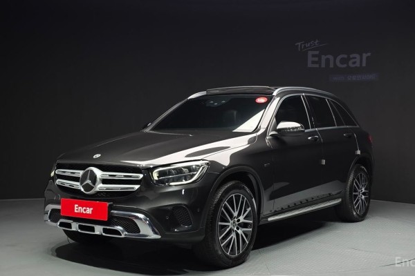 2021 Mercedes-Benz GLC с пробегом 127 648 км