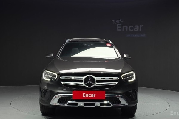2021 Mercedes-Benz GLC с пробегом 127 648 км