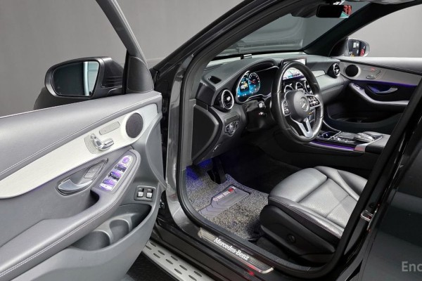 2021 Mercedes-Benz GLC с пробегом 127 648 км