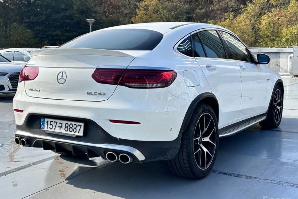 2021 Mercedes-Benz GLC с пробегом 53 241 км