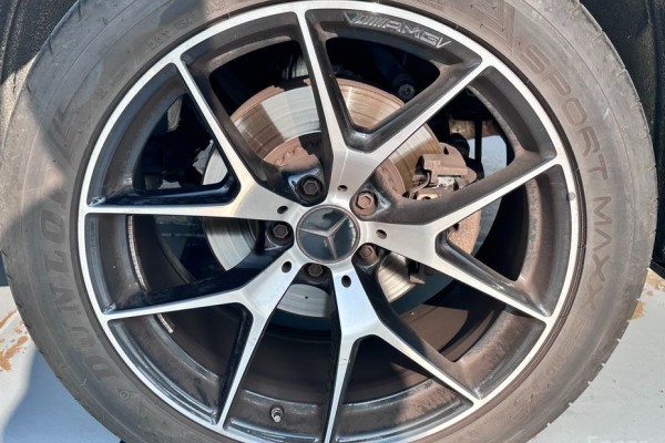 2021 Mercedes-Benz GLC с пробегом 53 241 км