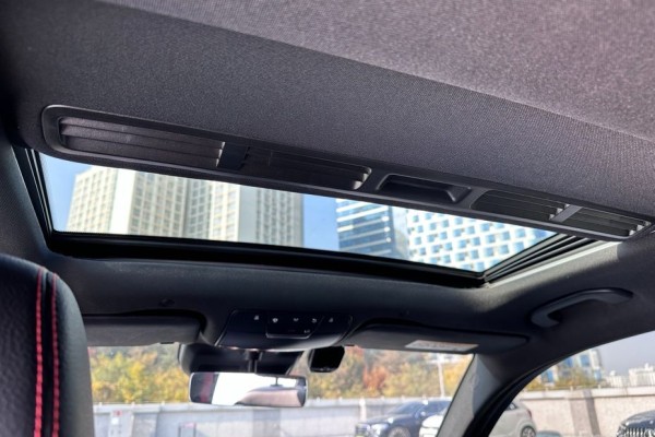 2021 Mercedes-Benz GLC с пробегом 53 241 км