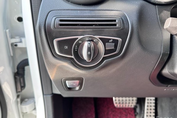 2021 Mercedes-Benz GLC с пробегом 53 241 км