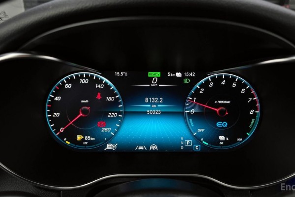 2021 Mercedes-Benz GLC с пробегом 50 023 км