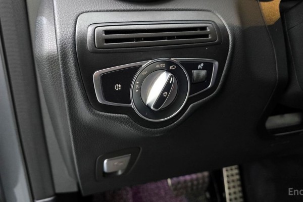 2021 Mercedes-Benz GLC с пробегом 50 023 км