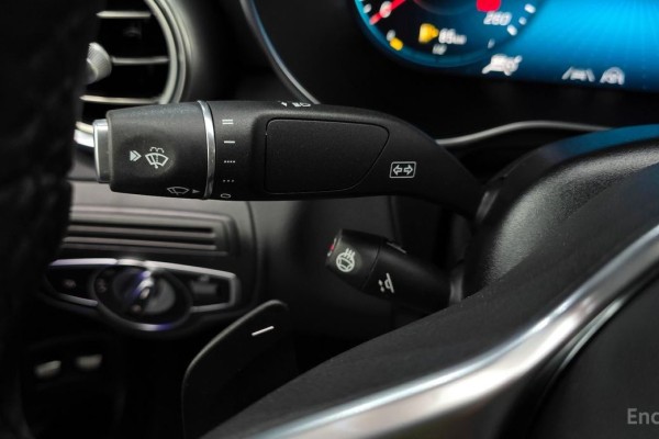 2021 Mercedes-Benz GLC с пробегом 50 023 км