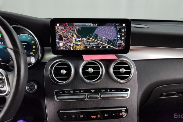 2021 Mercedes-Benz GLC с пробегом 74 895 км