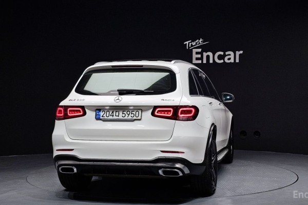 2022 Mercedes-Benz GLC с пробегом 53 967 км