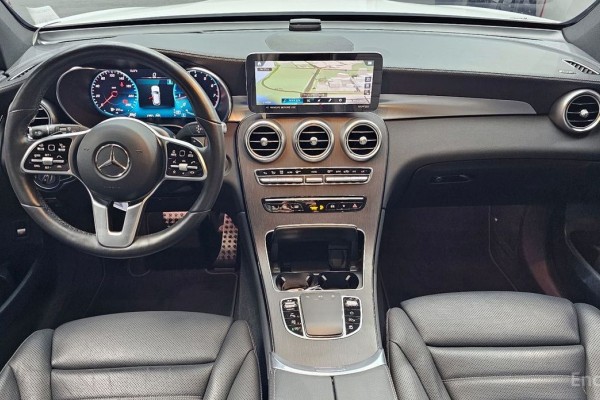 2022 Mercedes-Benz GLC с пробегом 53 967 км
