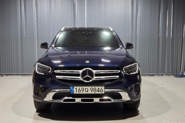 2021 Mercedes-Benz GLC с пробегом 61 872 км