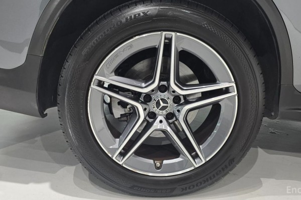 2021 Mercedes-Benz GLC с пробегом 92 757 км