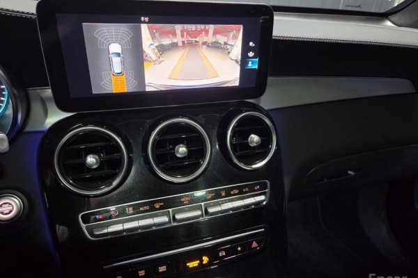 2021 Mercedes-Benz GLC с пробегом 61 872 км