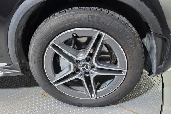 2021 Mercedes-Benz GLC с пробегом 132 273 км