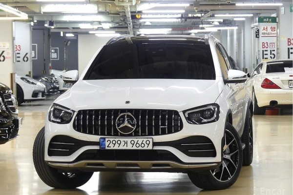 2021 Mercedes-Benz GLC с пробегом 43 000 км