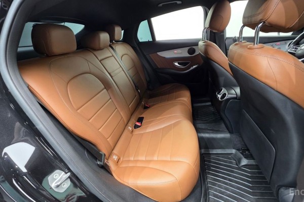 2021 Mercedes-Benz GLC с пробегом 132 273 км