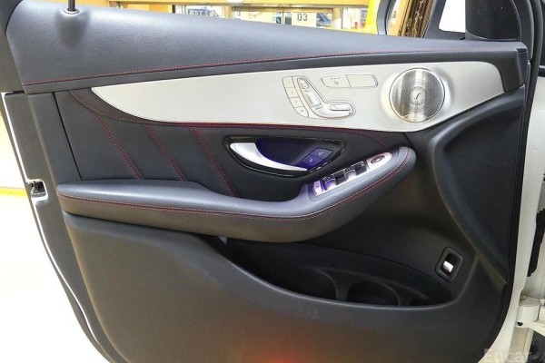 2021 Mercedes-Benz GLC с пробегом 43 000 км