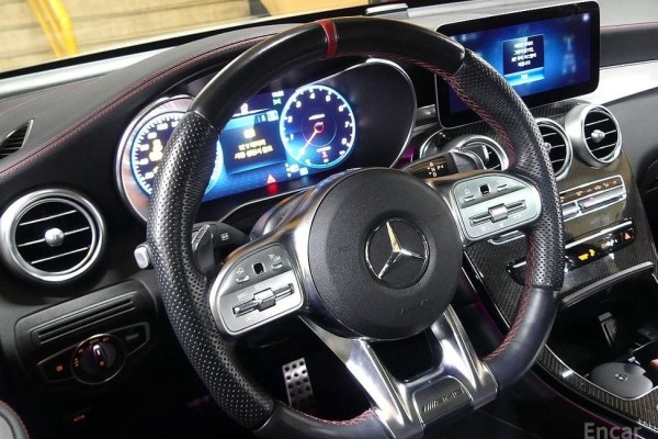 2021 Mercedes-Benz GLC с пробегом 43 000 км