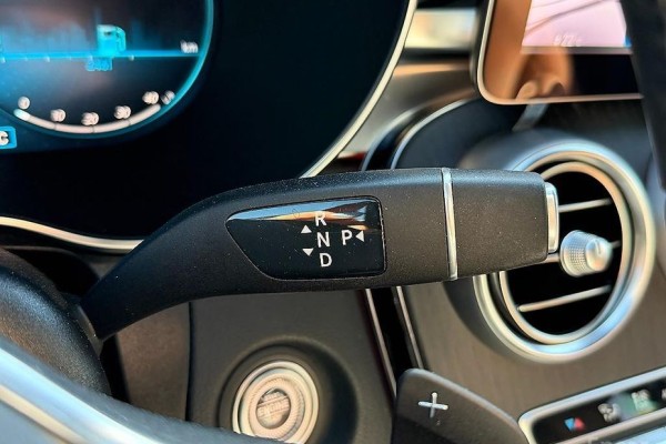 2021 Mercedes-Benz GLC с пробегом 40 957 км