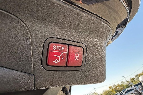 2021 Mercedes-Benz GLC с пробегом 40 957 км