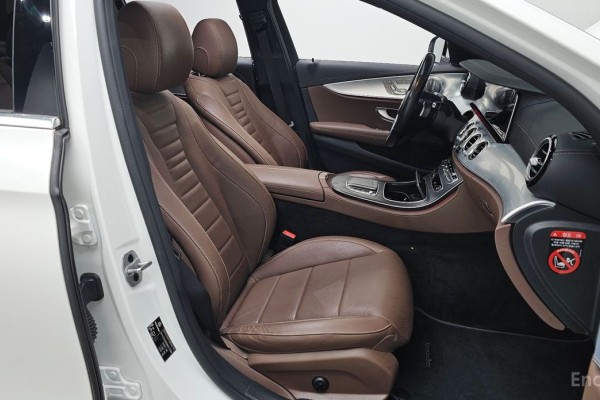 2021 Mercedes-Benz E-Класс с пробегом 69 489 км