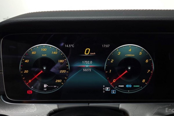 2022 Mercedes-Benz E-Класс с пробегом 53 272 км