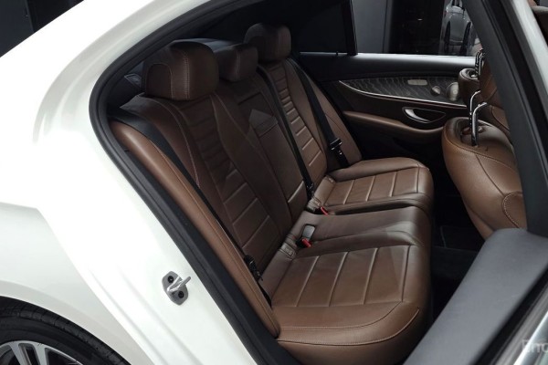 2022 Mercedes-Benz E-Класс с пробегом 53 272 км