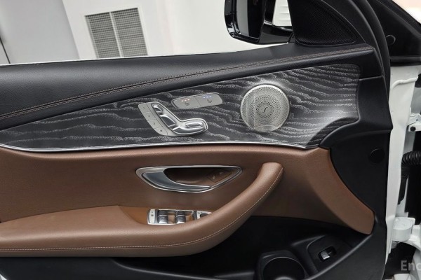 2022 Mercedes-Benz E-Класс с пробегом 53 272 км