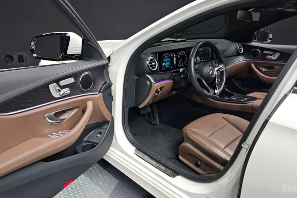 2022 Mercedes-Benz E-Класс с пробегом 47 374 км