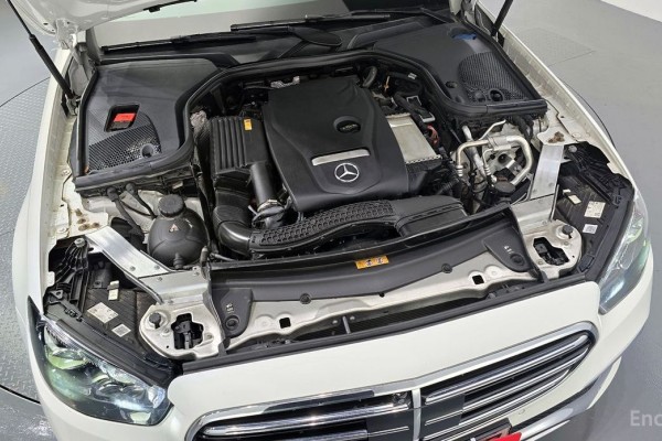 2022 Mercedes-Benz E-Класс с пробегом 54 532 км