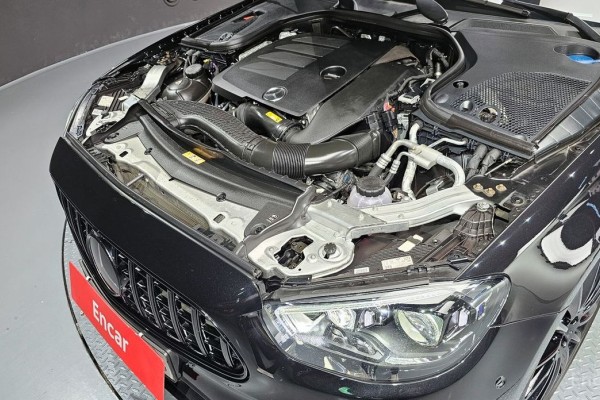 2022 Mercedes-Benz E-Класс с пробегом 69 195 км