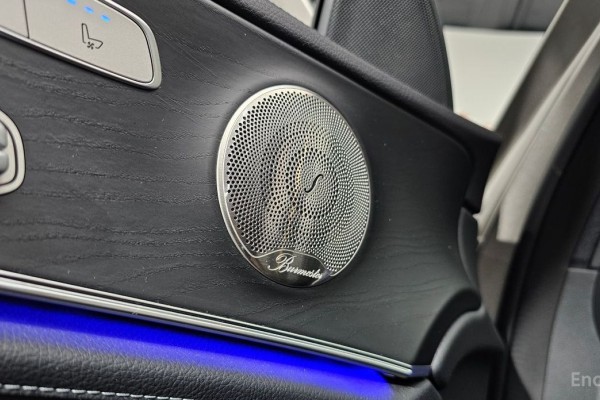 2022 Mercedes-Benz E-Класс с пробегом 119 915 км