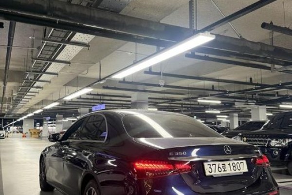 2022 Mercedes-Benz E-Класс с пробегом 54 600 км