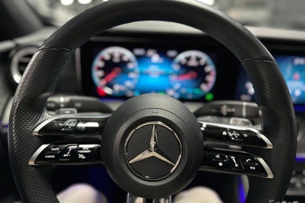 2022 Mercedes-Benz E-Класс с пробегом 53 460 км