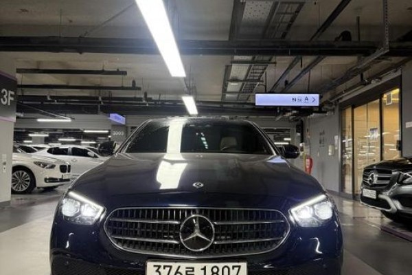 2022 Mercedes-Benz E-Класс с пробегом 54 600 км