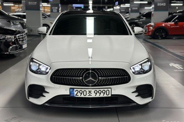 2022 Mercedes-Benz E-Класс с пробегом 53 460 км
