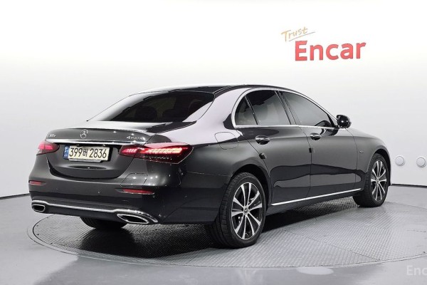 2021 Mercedes-Benz E-Класс с пробегом 124 411 км