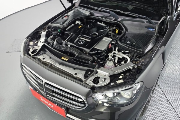 2021 Mercedes-Benz E-Класс с пробегом 124 411 км