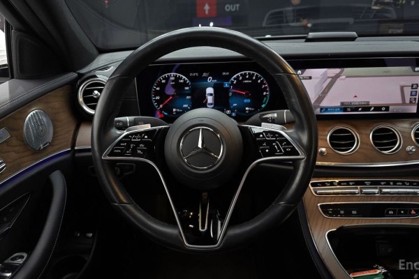 2021 Mercedes-Benz E-Класс с пробегом 47 839 км